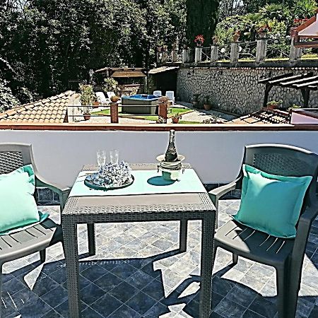 B&B Villa Teresa Sorrento Bagian luar foto