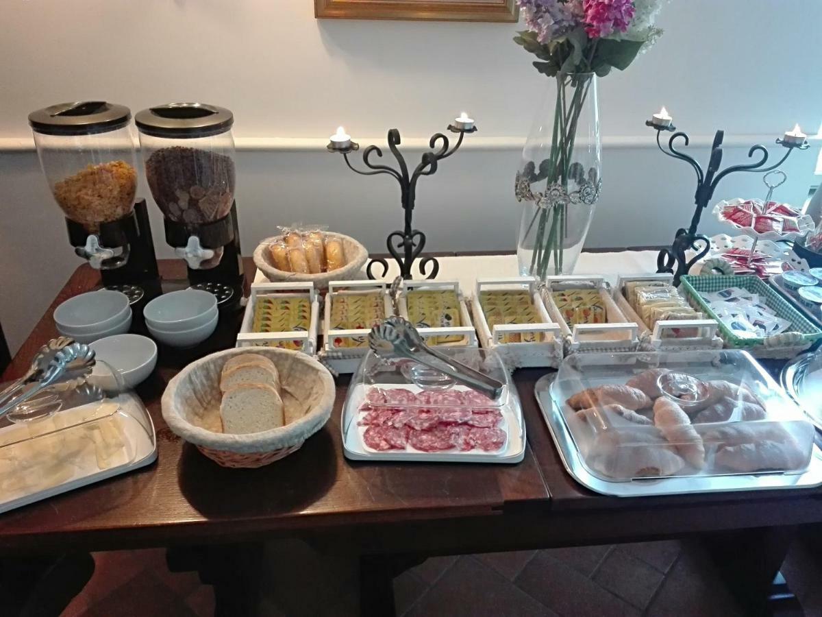 B&B Villa Teresa Sorrento Bagian luar foto